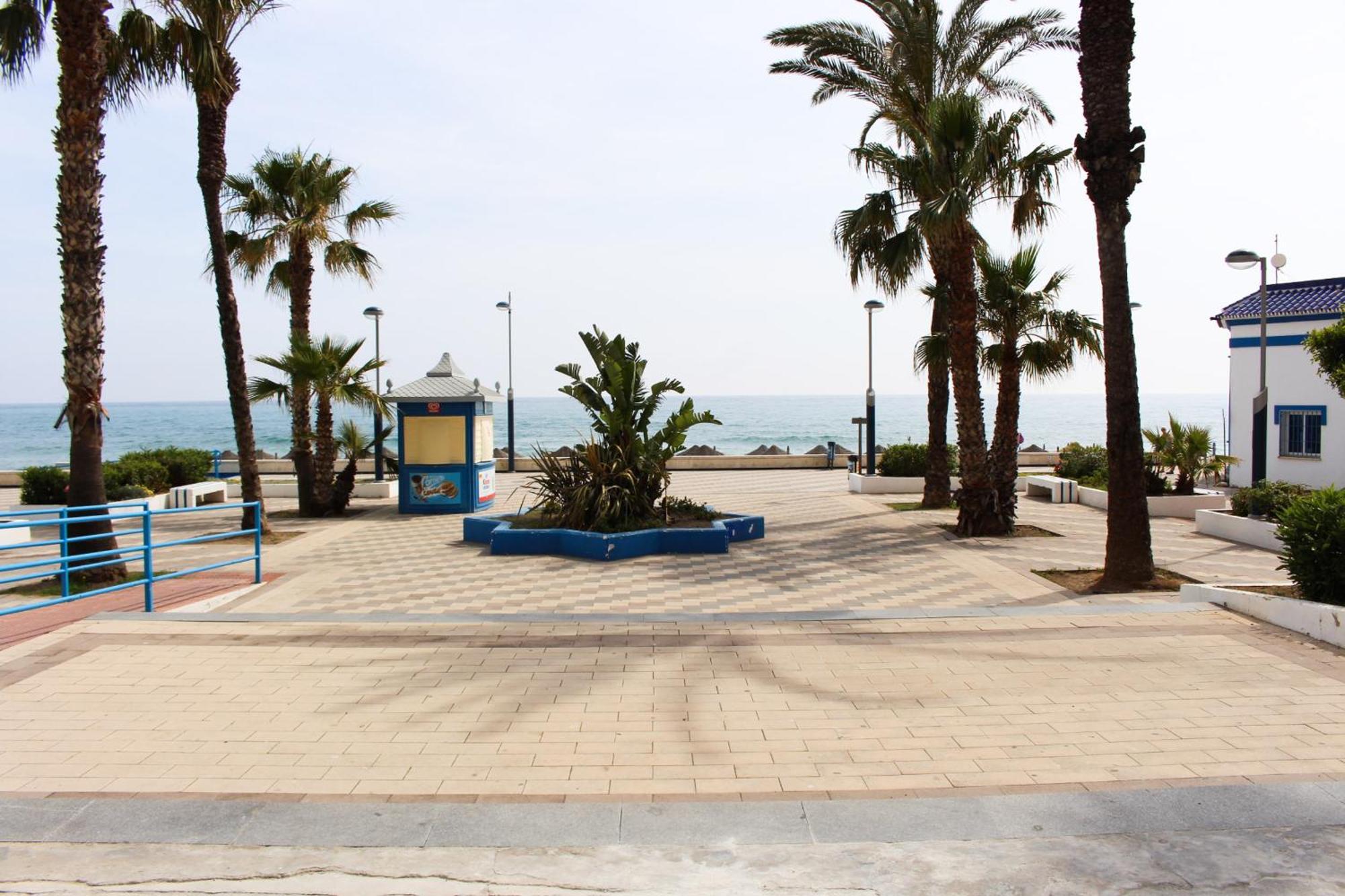 Solymar 85 Lägenhet Torrox Exteriör bild